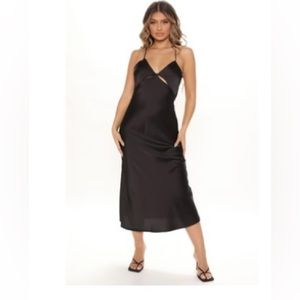 Fashion Nova Trending Satin Midi Dress